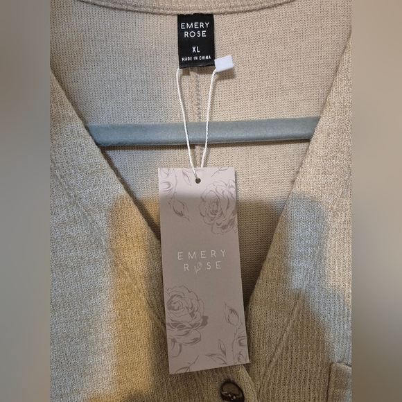 Cozy Beige Knit Romper - Picture 2 of 6